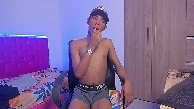 Snapshot of timmy_tur11 chatting on March 2026 08:59:02 PM timmy tur11 online show from March 2026 08:59:02 PM