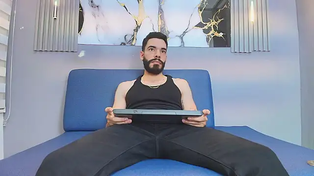 JEAN LEWIS2 online show from March 2026 01:17:02 PM