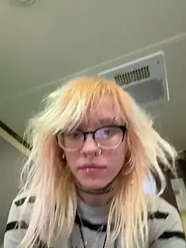 simplyobsessedwher online show from March 2026 07:28:02 PM