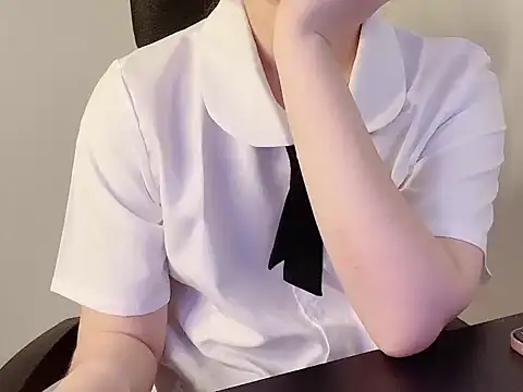 Snapshot of hunhun122 chatting on May 2026 06:57:01 PM hunhun122 online show from May 2026 06:57:01 PM