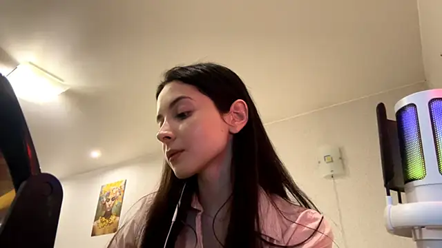 Snapshot of Mikytiki chatting on March 2026 02:23:02 PM Mikytiki online show from March 2026 02:23:02 PM