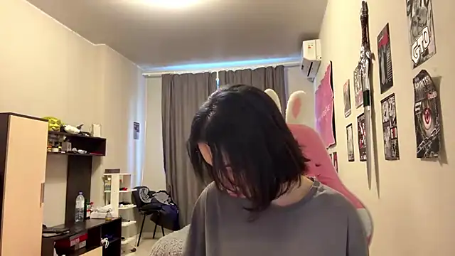 KateMiragee online show from March 2026 10:09:02 AM