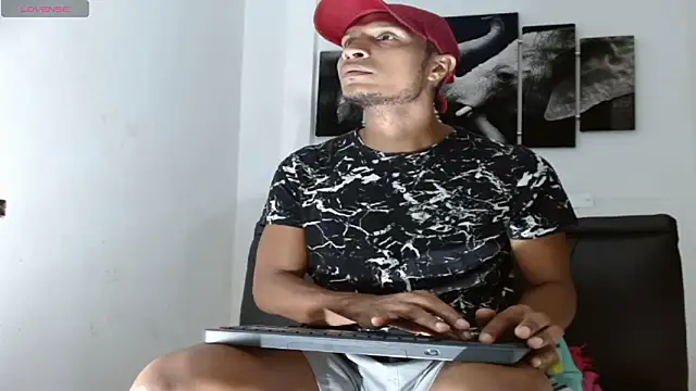 Snapshot of chrisramosv chatting on March 2026 10:49:02 PM chrisramosv online show from March 2026 10:49:02 PM