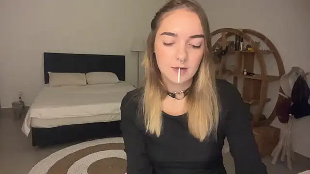 RoxyWet online show from March 2026 01:33:01 PM