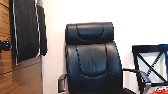 horsemeatcock ellison online show from April 2026 04:35:01 PM