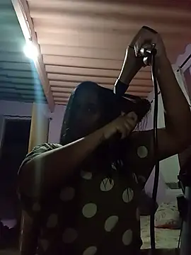 gatinha20257 online show from June 2026 12:13:01 AM