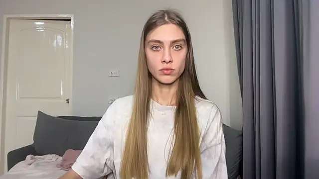 Snapshot of SonyaScarlett chatting on March 2026 12:11:01 PM SonyaScarlett online show from March 2026 12:11:01 PM