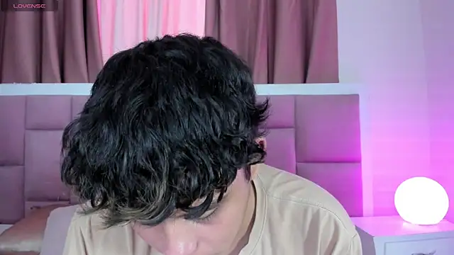 chico medusa online show from April 2026 07:16:01 PM