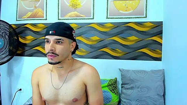 Leon Hotx online show from April 2026 06:42:01 PM