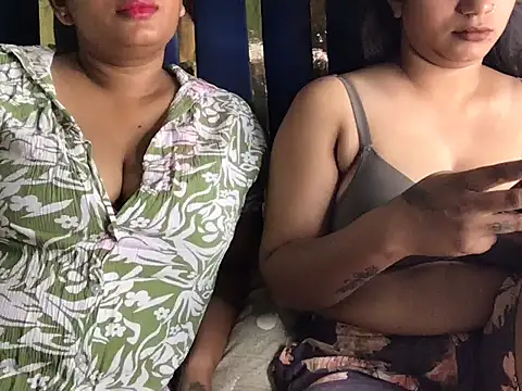 Snapshot of Holey_Coupon chatting on March 2026 01:06:01 PM Holey Coupon online show from March 2026 01:06:01 PM