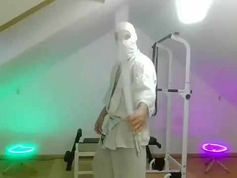 NinjaLaser online show from May 2026 07:30:02 PM