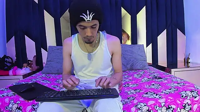 KikyoAndDrey online show from April 2026 03:29:01 PM