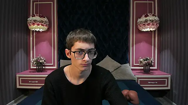 RonBevs online show from June 2026 08:13:02 PM