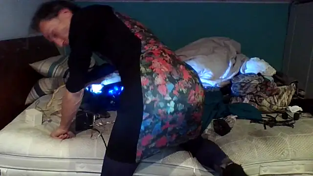 Snapshot of LeleaLatina chatting on March 2026 06:55:02 PM LeleaLatina online show from March 2026 06:55:02 PM