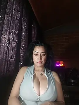 Alexandrina online show from November 2025 10:20:02 PM