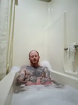 redandjuicy online show from May 2026 03:47:02 AM