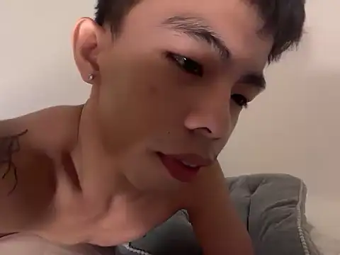 hottasianboy online show from May 2026 09:38:02 AM