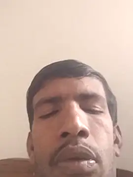 Lipsyguy2295 online show from March 2026 09:26:01 AM