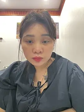 Snapshot of Chin-xinh chatting on March 2026 08:06:01 AM Chin-xinh online show from March 2026 08:06:01 AM