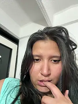 Mila Sunshin online show from March 2026 05:44:01 AM