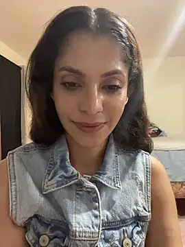 karlatiburcio online show from June 2026 05:12:01 AM
