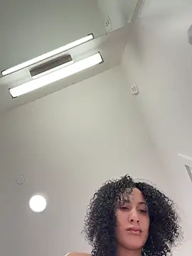 Snapshot of FerrariFrench chatting on February 2026 05:55:02 PM FerrariFrench online show from February 2026 05:55:02 PM