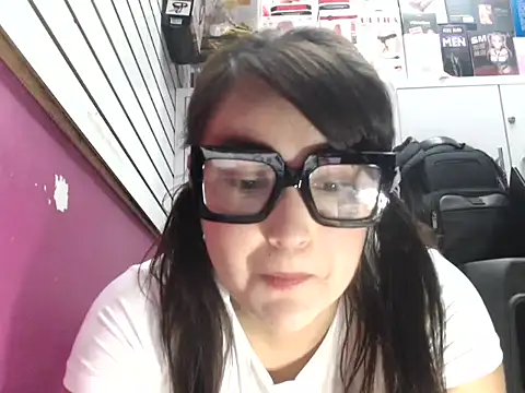 Snapshot of kendysun chatting on May 2026 03:31:02 PM kendysun online show from May 2026 03:31:02 PM