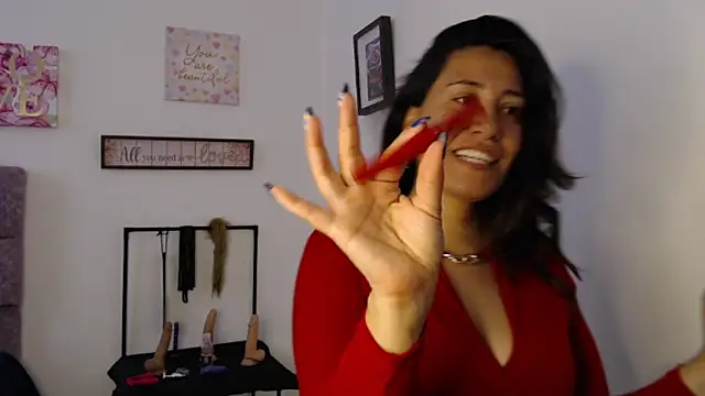 violeta scott online show from May 2026 01:16:01 PM