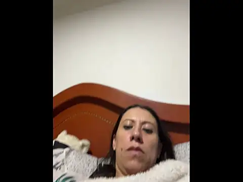 Snapshot of ItsAmara chatting on July 2026 03:34:01 AM ItsAmara online show from July 2026 03:34:01 AM
