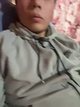 DanielZz69 online show from March 2026 02:27:02 AM