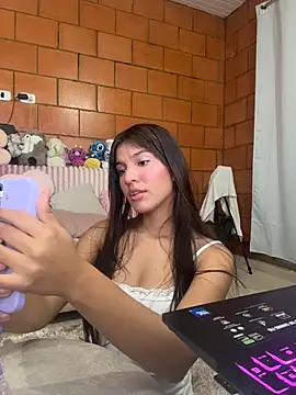 xayah cute online show from May 2026 05:36:01 AM