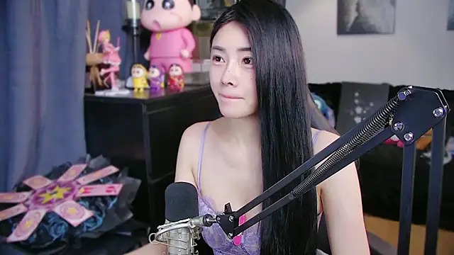 XiaoYuBao- online show from April 2026 02:47:02 PM