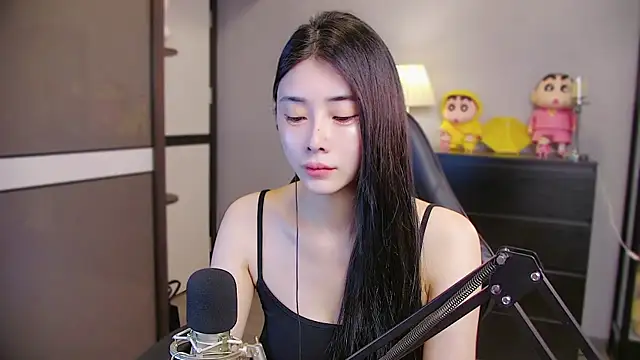 Snapshot of XiaoYuBao- chatting on June 2026 01:43:01 PM XiaoYuBao- online show from June 2026 01:43:01 PM