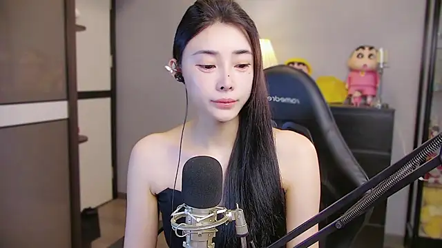 XiaoYuBao- online show from June 2026 04:19:02 PM