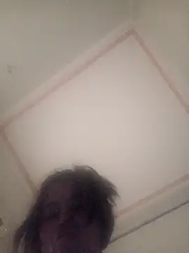 Sunny-yy online show from May 2026 08:47:01 PM