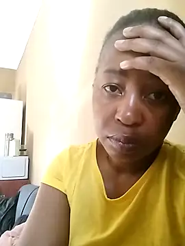 Snapshot of Prettylicou chatting on April 2026 01:08:02 PM Prettylicou online show from April 2026 01:08:02 PM