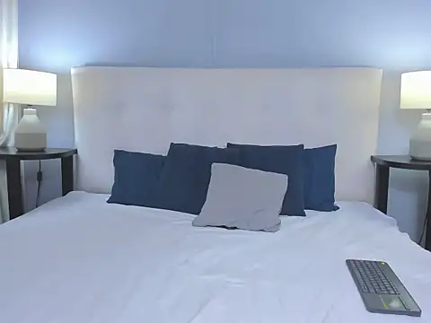 MartinaaVelvett online show from March 2026 06:23:02 PM