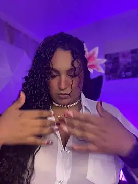 GaiaMuse online show from May 2026 03:33:02 AM