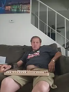 Snapshot of yourMasterisBored chatting on July 2026 02:45:01 PM yourMasterisBored online show from July 2026 02:45:01 PM