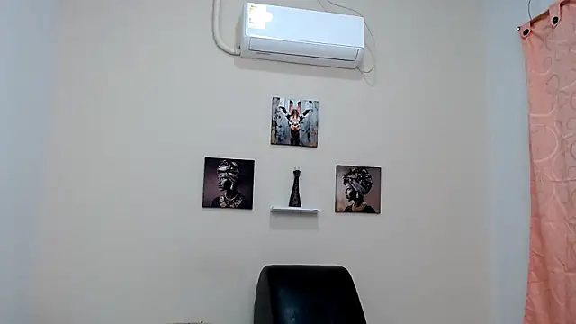 katywild20 online show from April 2026 08:36:02 PM