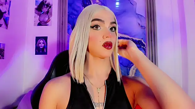 blonde queen- online show from April 2026 02:55:01 AM