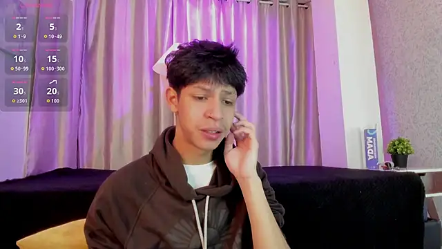 Ethan qop online show from May 2026 11:15:01 AM
