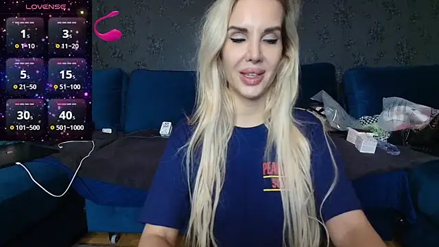 SexyQueenNina online show from December 2024 11:57:02 PM