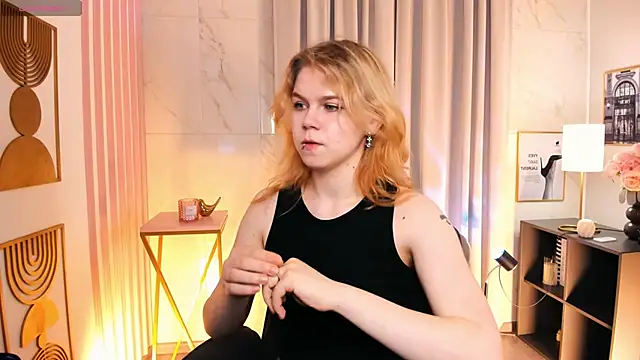 ElizabethVane online show from June 2026 09:25:02 AM