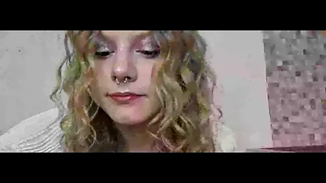 Kira Wonderfullina online show from March 2026 03:33:01 AM