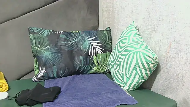 Melitaxx online show from June 2026 02:49:02 AM