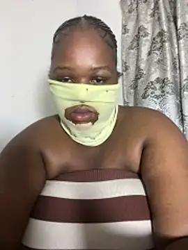Snapshot of NaughtyGirl0000 chatting on June 2026 05:28:02 PM NaughtyGirl0000 online show from June 2026 05:28:02 PM