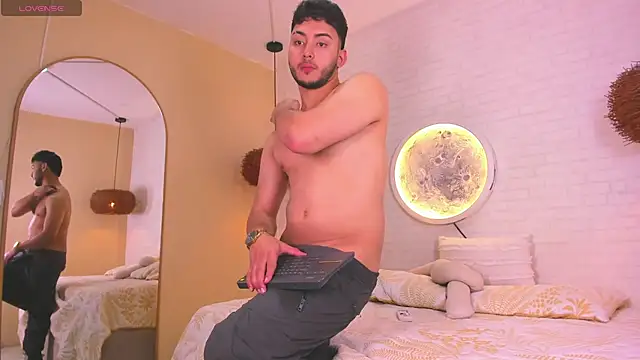 Dylan vega01 online show from March 2026 04:01:01 PM