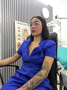 daniela-sexy online show from April 2026 01:42:02 PM