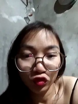 Snapshot of emmasexy2k chatting on March 2026 12:32:02 AM emmasexy2k online show from March 2026 12:32:02 AM